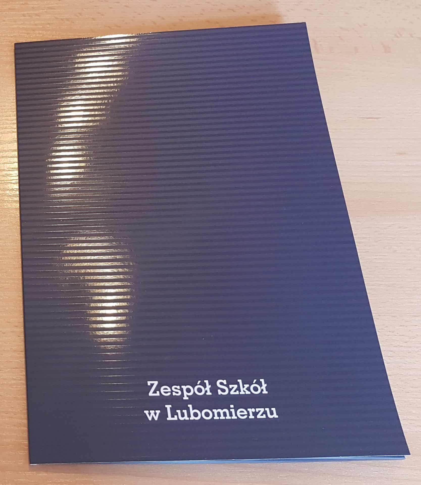 teczki ofertowe dla Zespołu Szkół w Lubomierzu