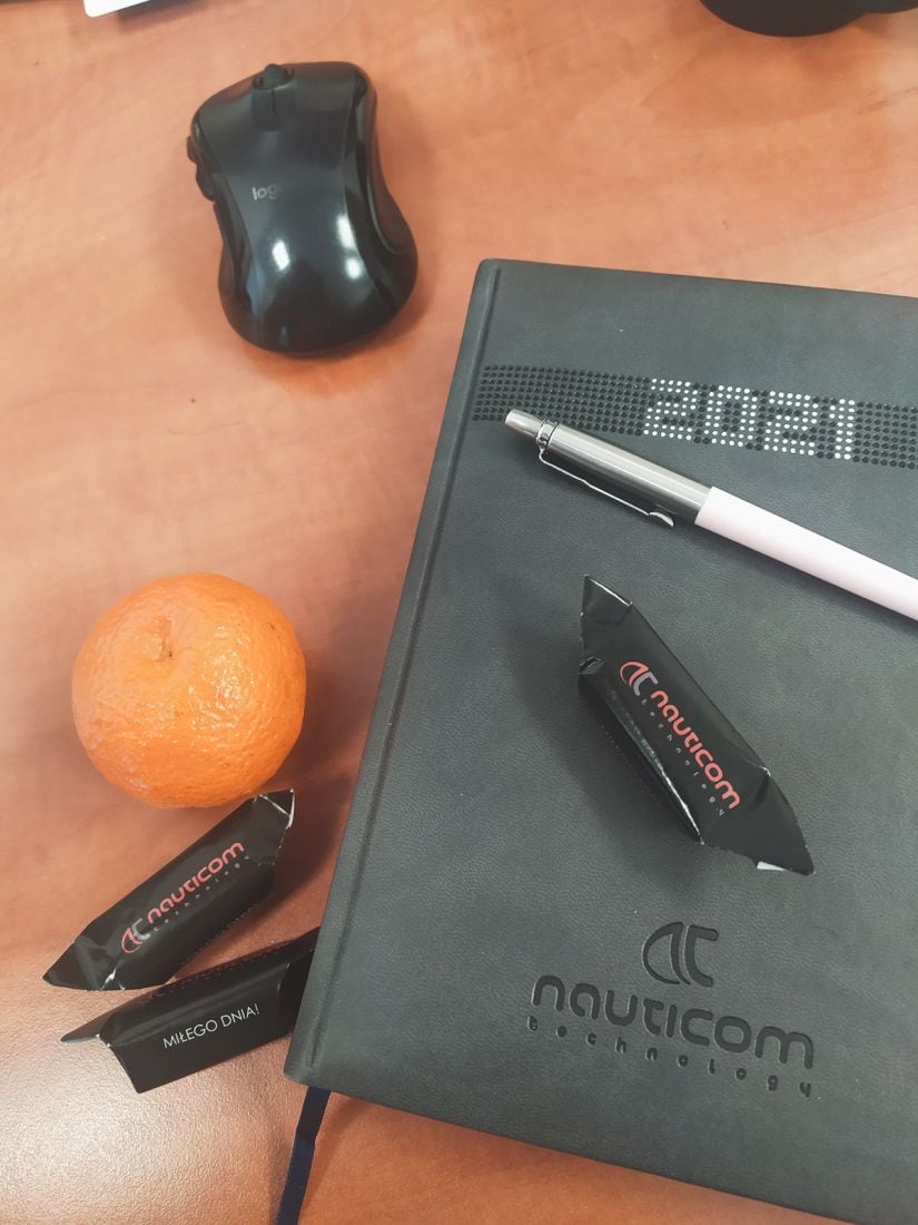 Krówki reklamowe z nadrukowanym logo Nauticom