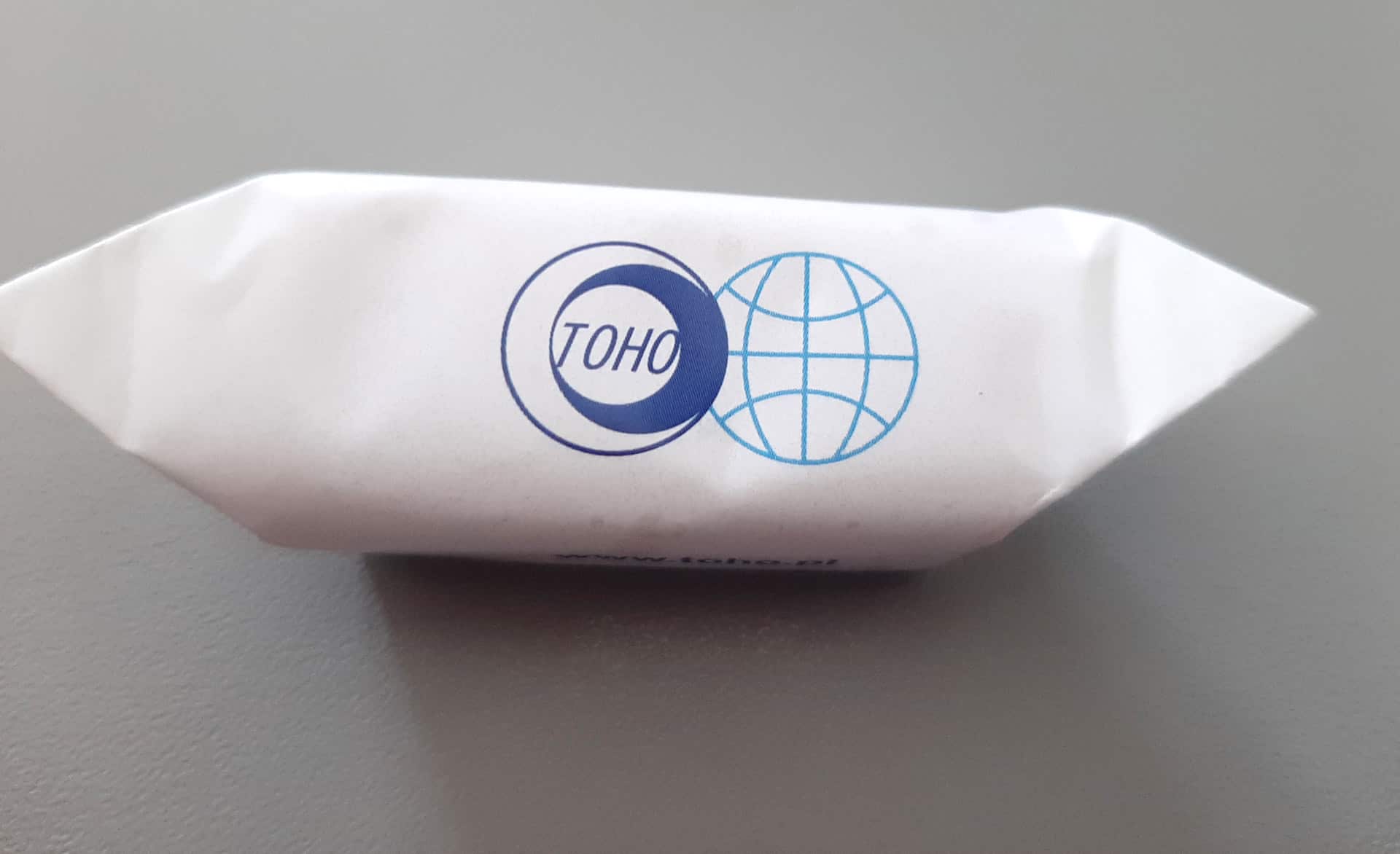 toho-portfolio krówki firmówki z logo Toho